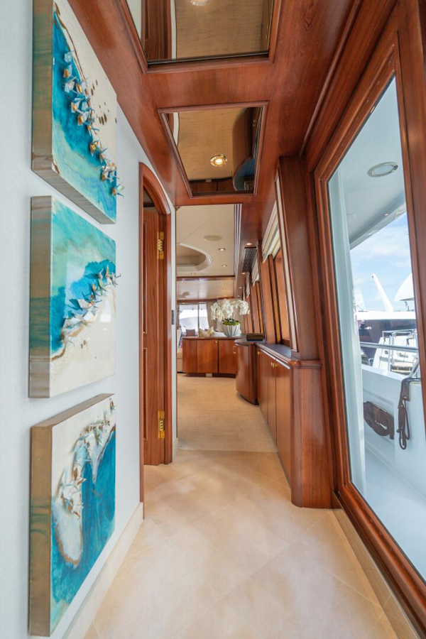Crescent-Raised Pilothouse 2004-RISK AND REWARD West Palm Beach-Florida-United States-Hallway to Guest Foyer-5316040