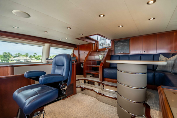 Crescent-Raised Pilothouse 2004-RISK AND REWARD West Palm Beach-Florida-United States-Pilothouse-5316071
