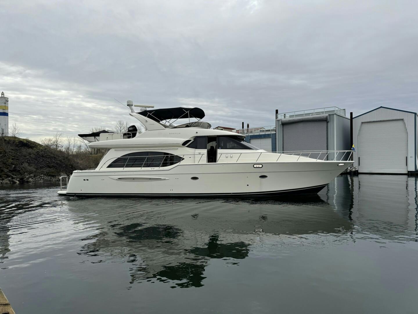 Meridian-580 Pilothouse 2008 -Portland-Oregon-United States-5318561