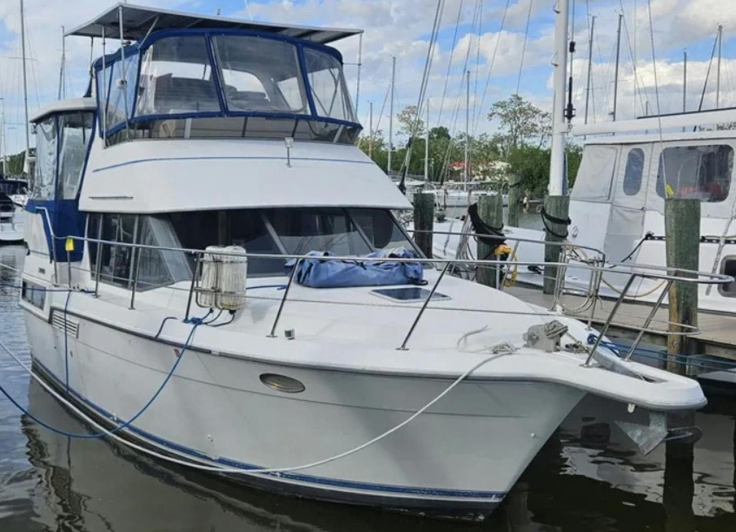 Carver-350 Mariner 1994-Seaquel Tracys Landing-Maryland-United States-1994 Carver 350 Mariner Aft Cabin-5318562