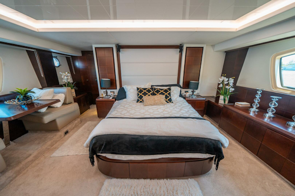 Azimut-75 Fly 2010-Minimal Risk Fort Lauderdale-Florida-United States-5322376