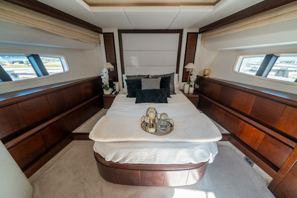 Azimut-75 Fly 2010-Minimal Risk Fort Lauderdale-Florida-United States-5322382