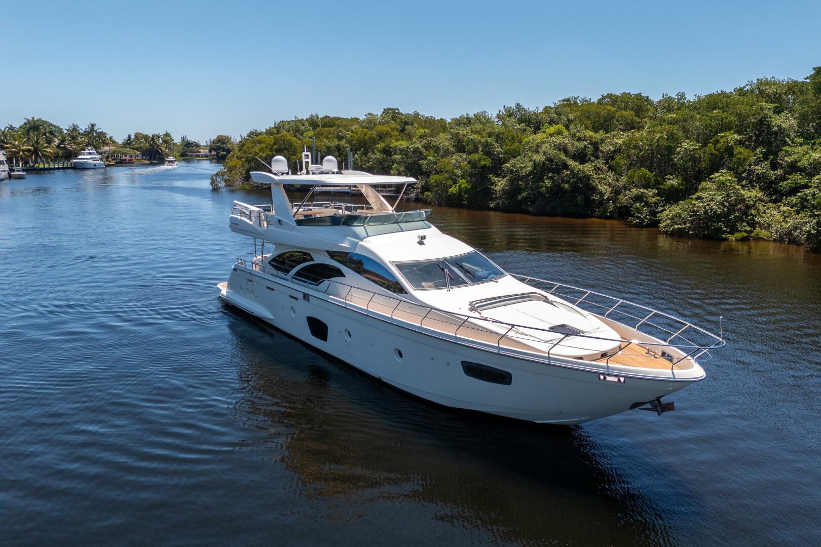 Azimut-75 Fly 2010-Minimal Risk Fort Lauderdale-Florida-United States-5322343 | Thumbnail