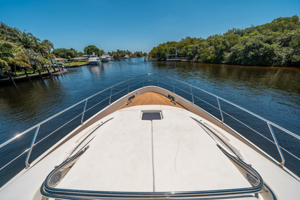 Azimut-75 Fly 2010-Minimal Risk Fort Lauderdale-Florida-United States-5322363