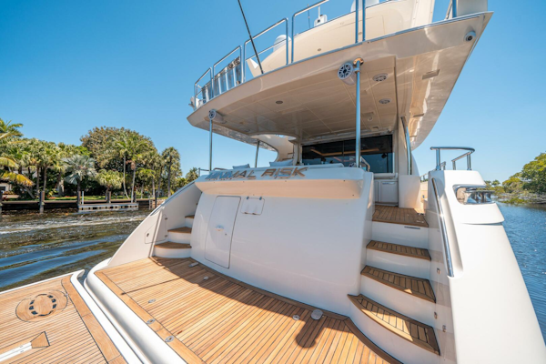 Azimut-75 Fly 2010-Minimal Risk Fort Lauderdale-Florida-United States-5322346