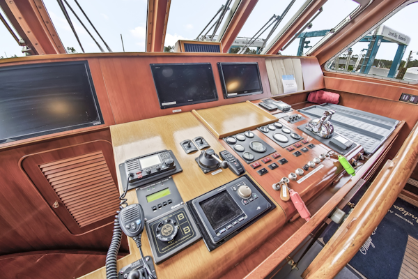 Jongert-78 Motor Yacht 1987-4 Umbrellas Beaufort-North Carolina-United States-78Jongert258-6039215