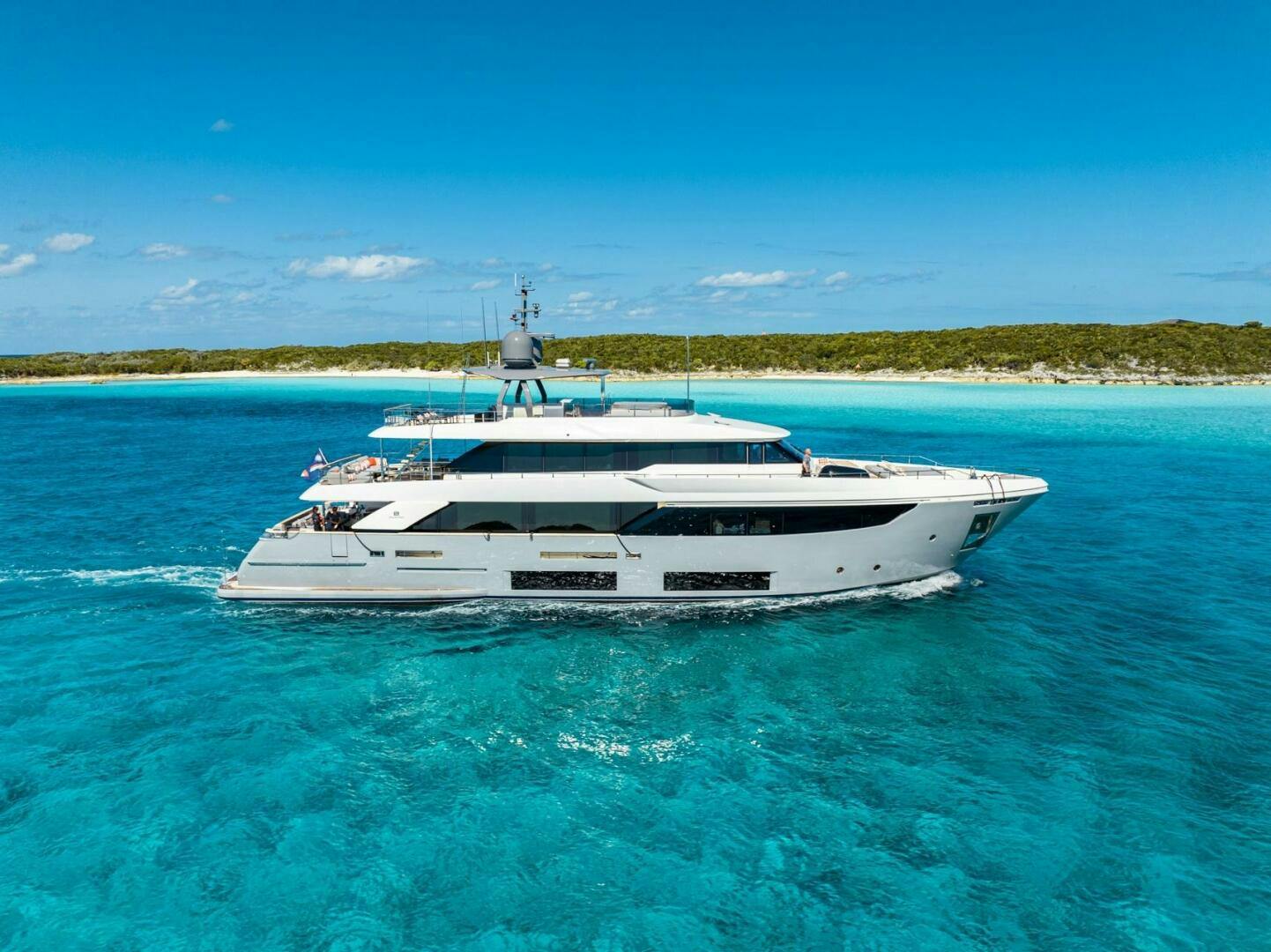 Custom Line-Navetta 33 2018-FIFI Fort Lauderdale-Florida-United States-5324193