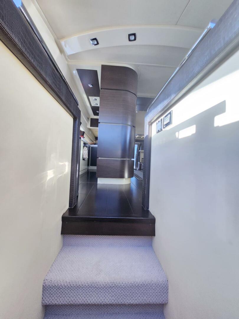 Azimut-Flybridge 2014 -Sunny Isles Beach-Florida-United States-5352103 | Thumbnail