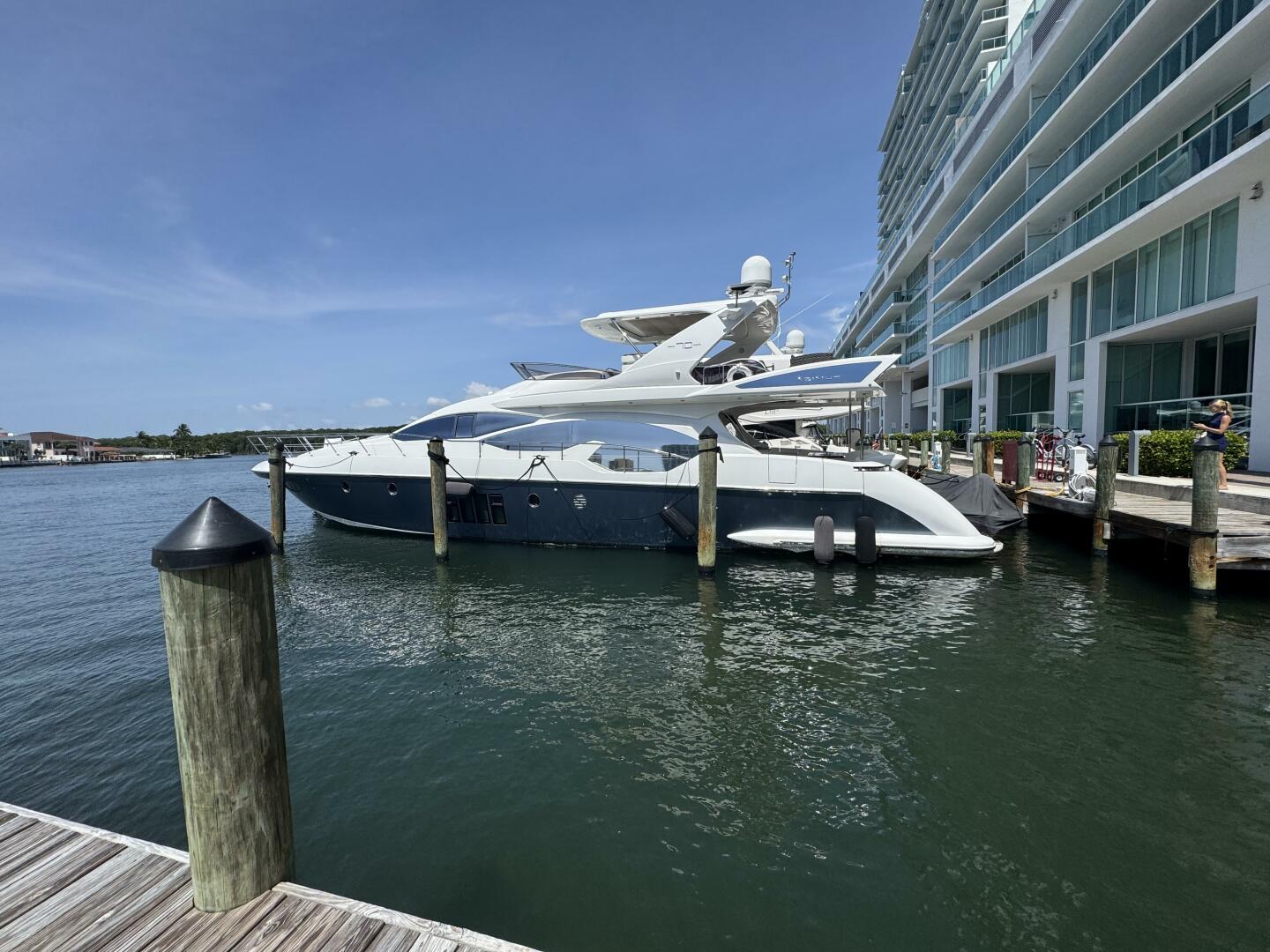 Azimut-Flybridge 2014 -Sunny Isles Beach-Florida-United States-5351997 | Thumbnail