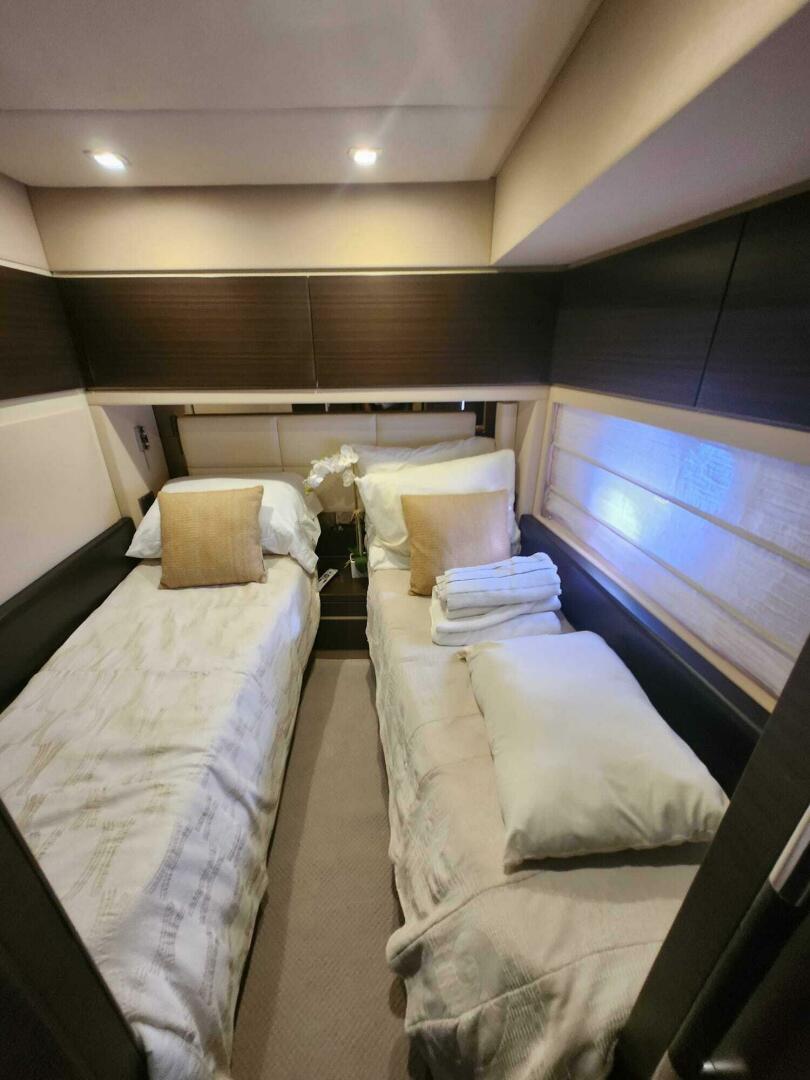 Azimut-Flybridge 2014 -Sunny Isles Beach-Florida-United States-5352091 | Thumbnail