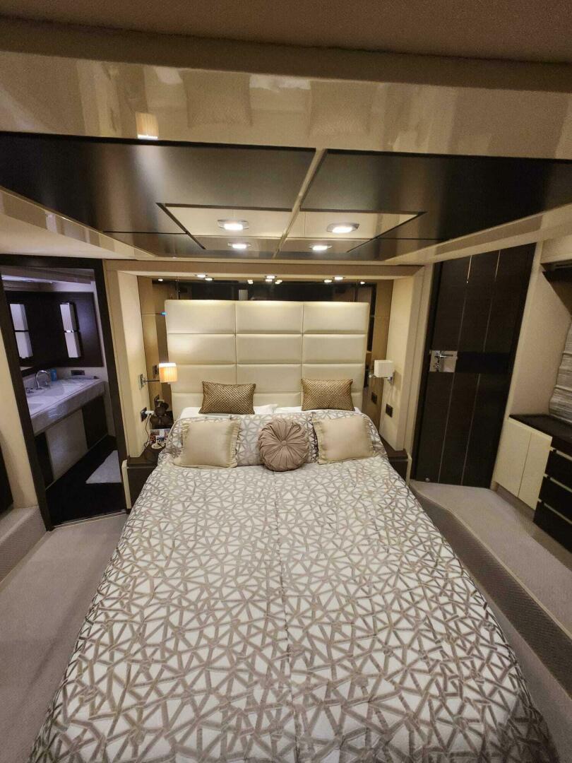 Azimut-Flybridge 2014 -Sunny Isles Beach-Florida-United States-5352071 | Thumbnail