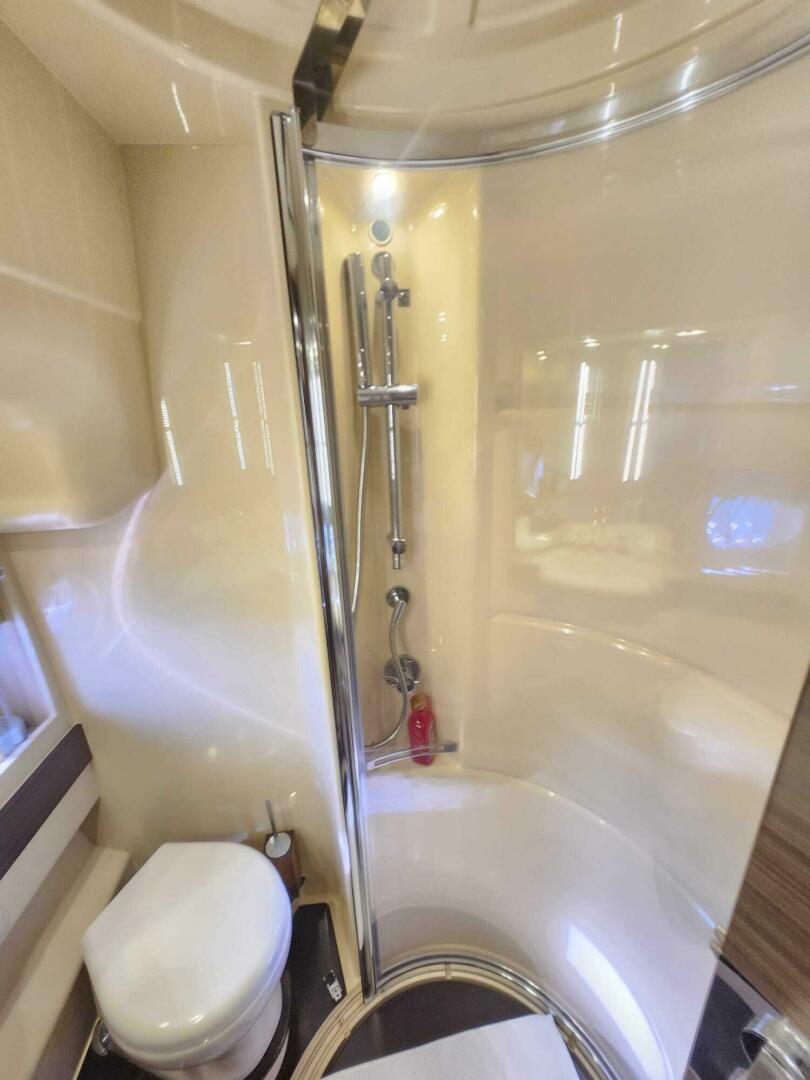 Azimut-Flybridge 2014 -Sunny Isles Beach-Florida-United States-5352085 | Thumbnail