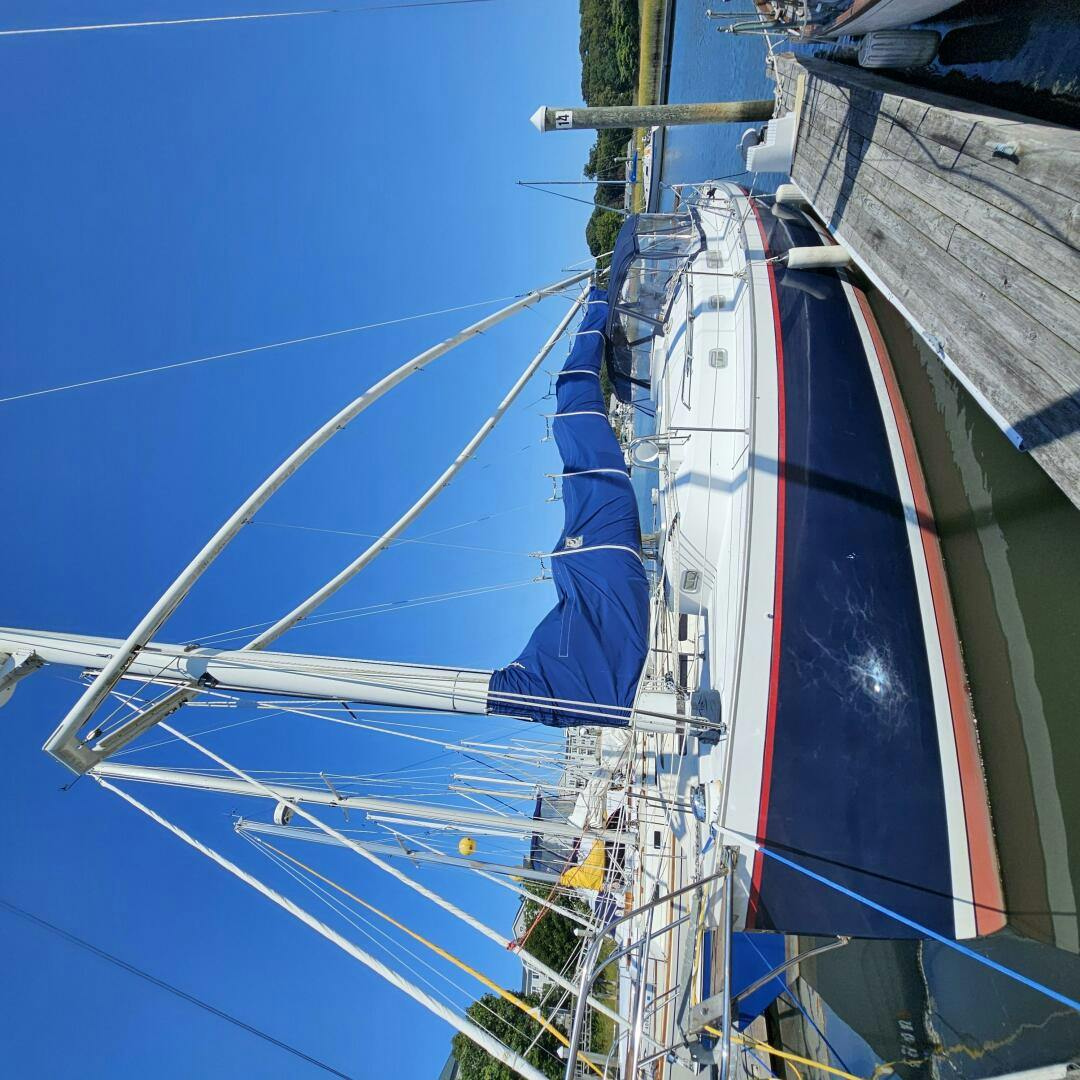 Nonsuch 2005 -Branford-Connecticut-United States-5327022