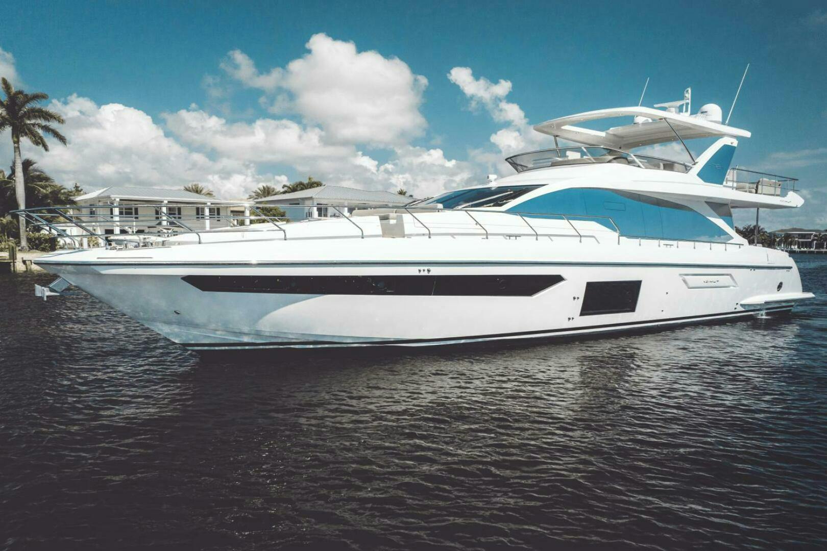 Azimut-72 Fly 2023 -Fort Lauderdale-Florida-United States-5331965
