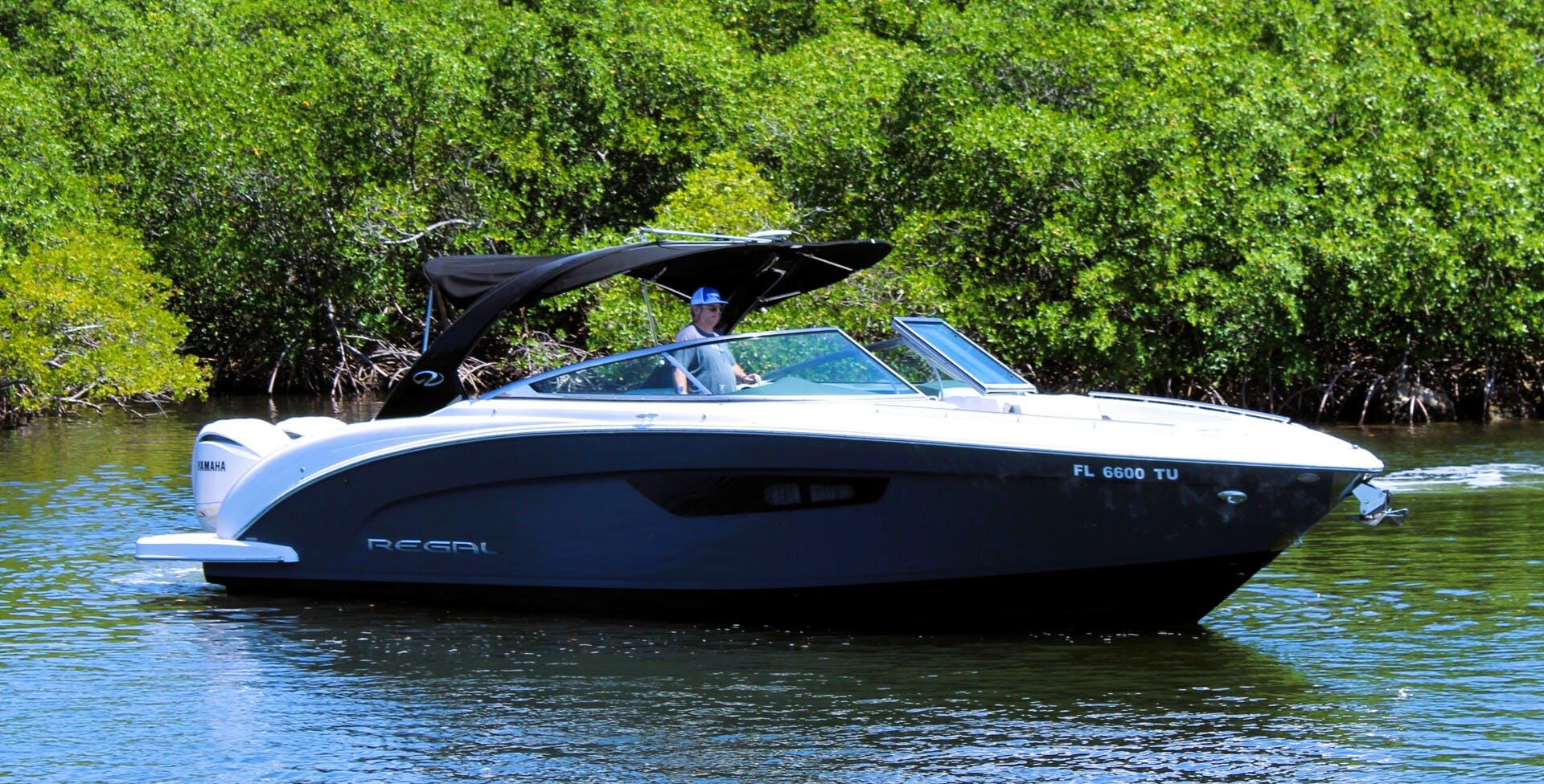 Regal 2022-Sea M.A.J.I.C. Dania Beach-Florida-United States-5340381