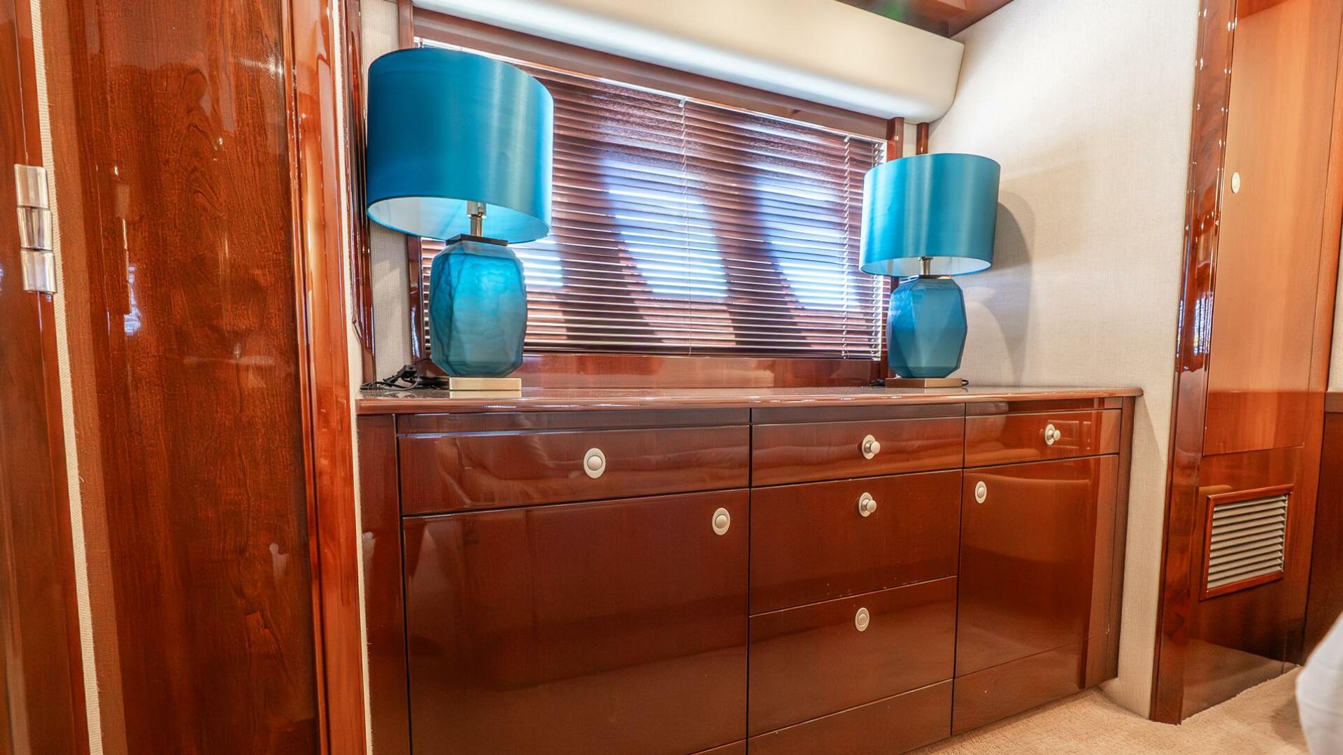 Sea Ray-Sundancer 60 2008-Three Sons Bayfield-Wisconsin-United States-5341577 | Thumbnail