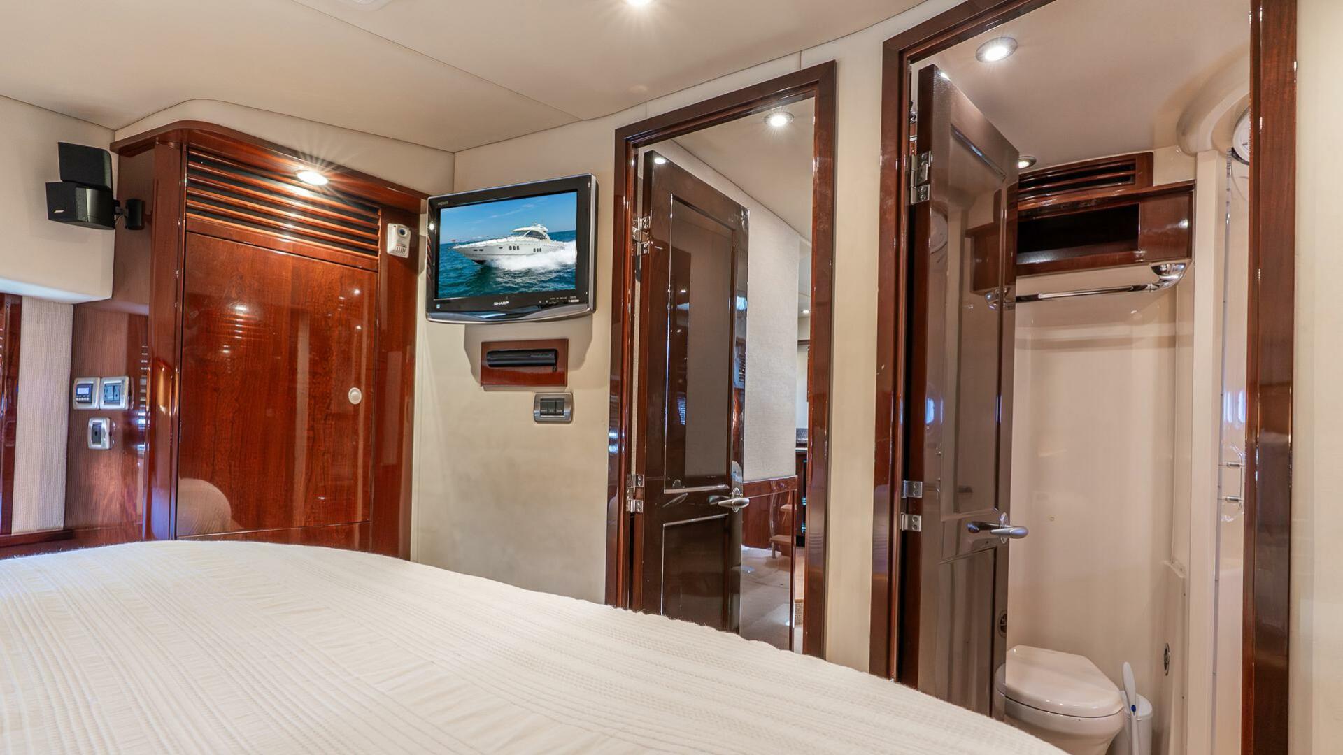 Sea Ray-Sundancer 60 2008-Three Sons Bayfield-Wisconsin-United States-5341535 | Thumbnail