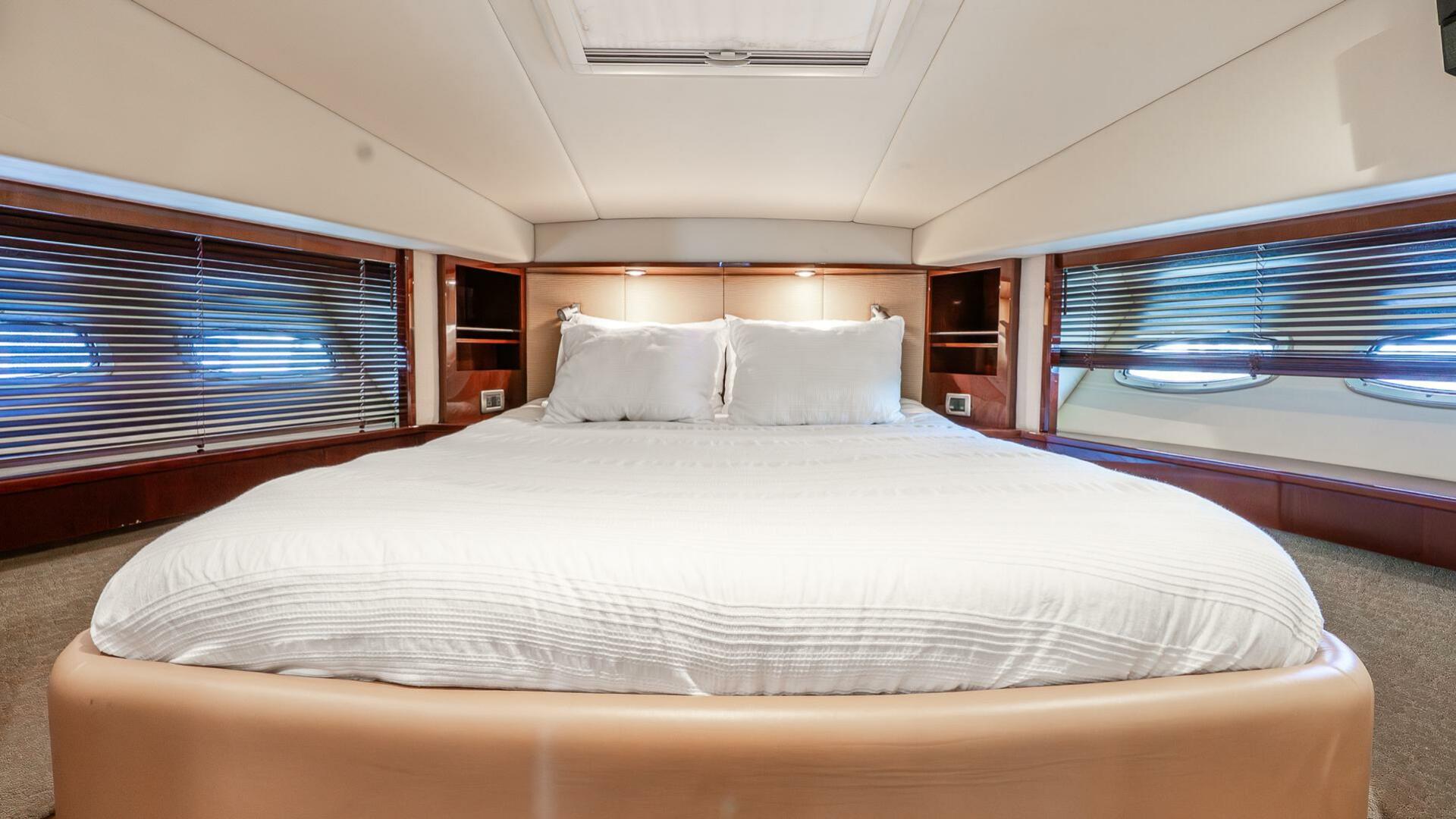 Sea Ray-Sundancer 60 2008-Three Sons Bayfield-Wisconsin-United States-5341529 | Thumbnail