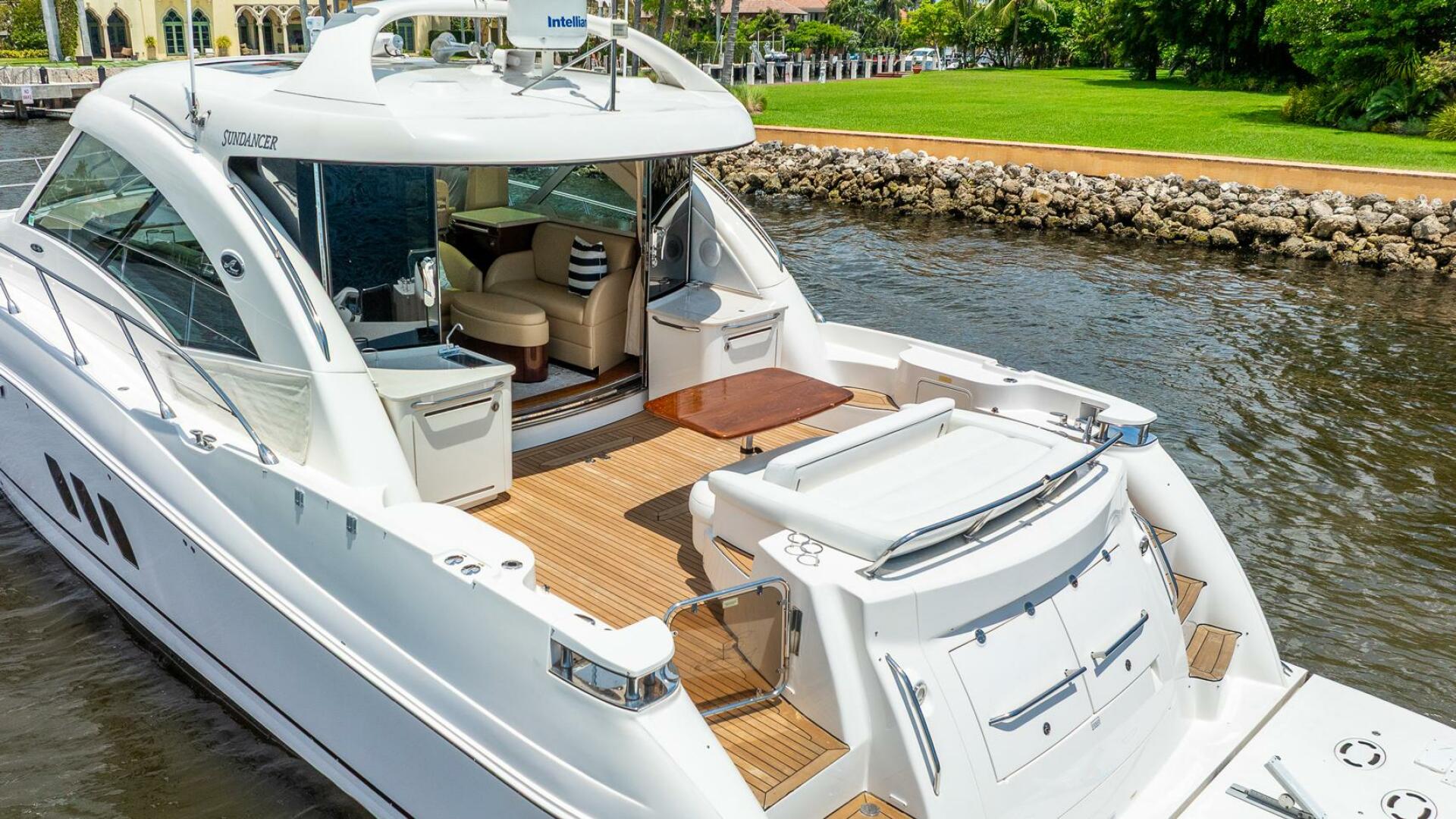 Sea Ray-Sundancer 60 2008-Three Sons Bayfield-Wisconsin-United States-5341650 | Thumbnail