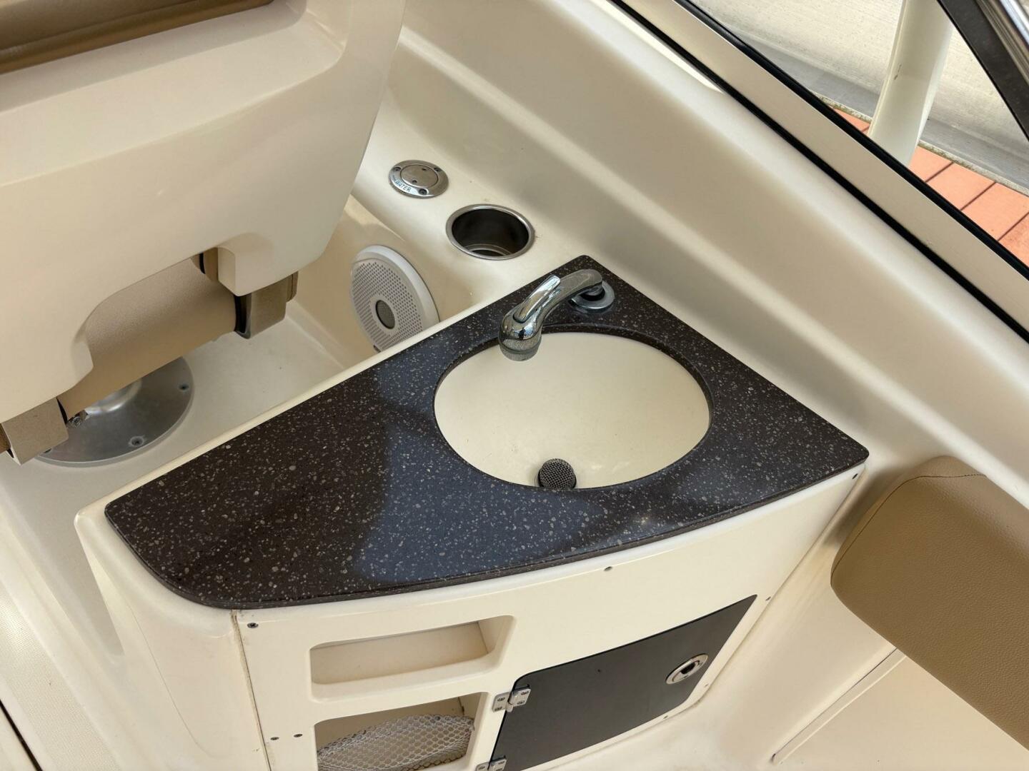 Scout-245 Dorado 2014 -Palm Beach Gardens-Florida-United States-5341671 | Thumbnail