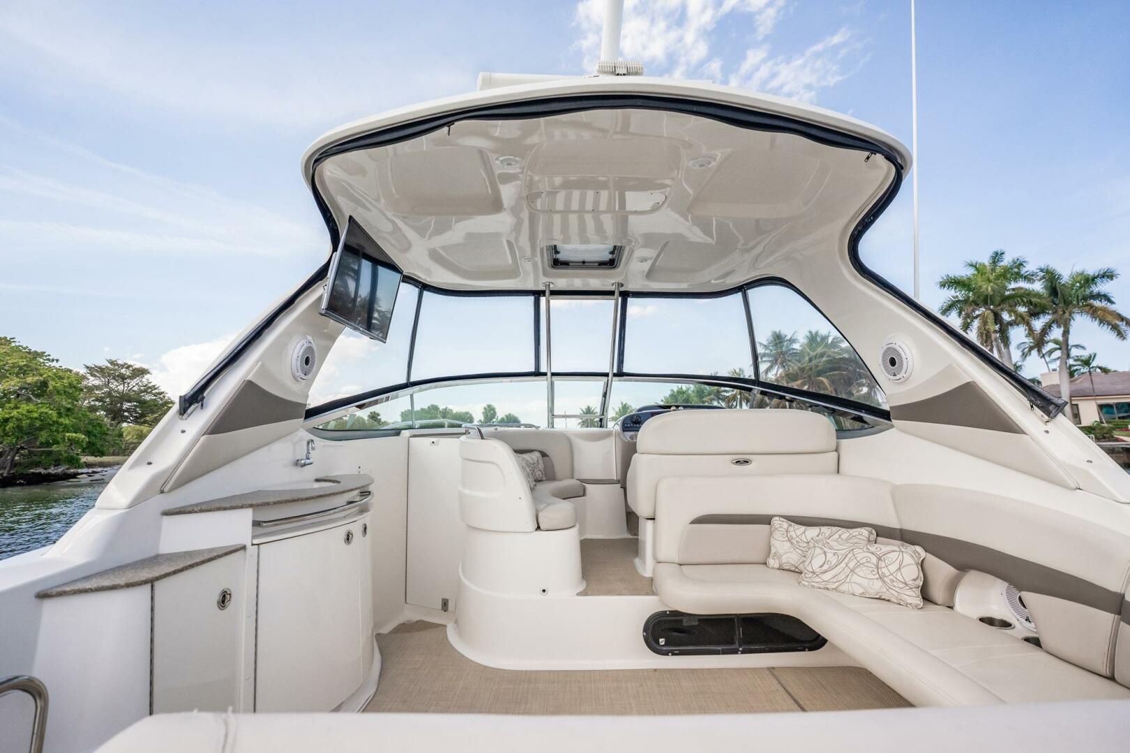 Chaparral-350 Signature Extended Plane 2008-HAPPY OURS Lighthouse Point-Florida-United States-5954825 | Thumbnail