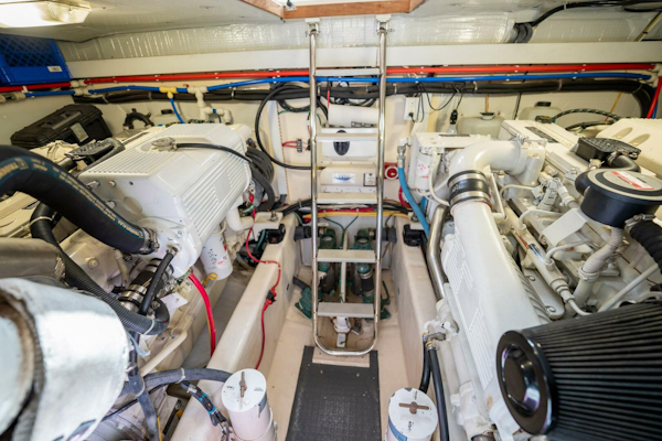 Sabre-42 Express 2006-Moondance Stuart-Florida-United States-66center Engine Room Forward View-5408158