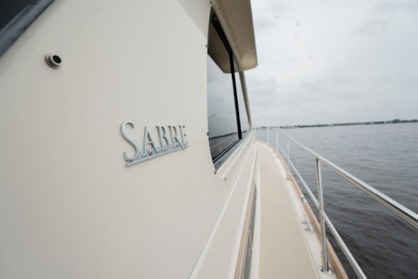 Sabre-42 Express 2006-Moondance Stuart-Florida-United States-49 Stbd Side Emblem Fwd View-5408140