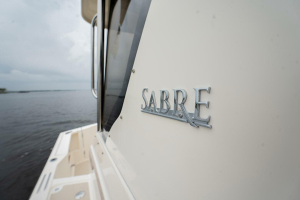 Sabre-42 Express 2006-Moondance Stuart-Florida-United States-50 Stbd Side Emblem-5408141