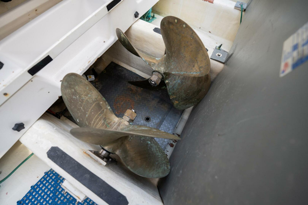 Sabre-42 Express 2006-Moondance Stuart-Florida-United States-75 Aft Lazarette Center Bilge Spare Propellers-5408167