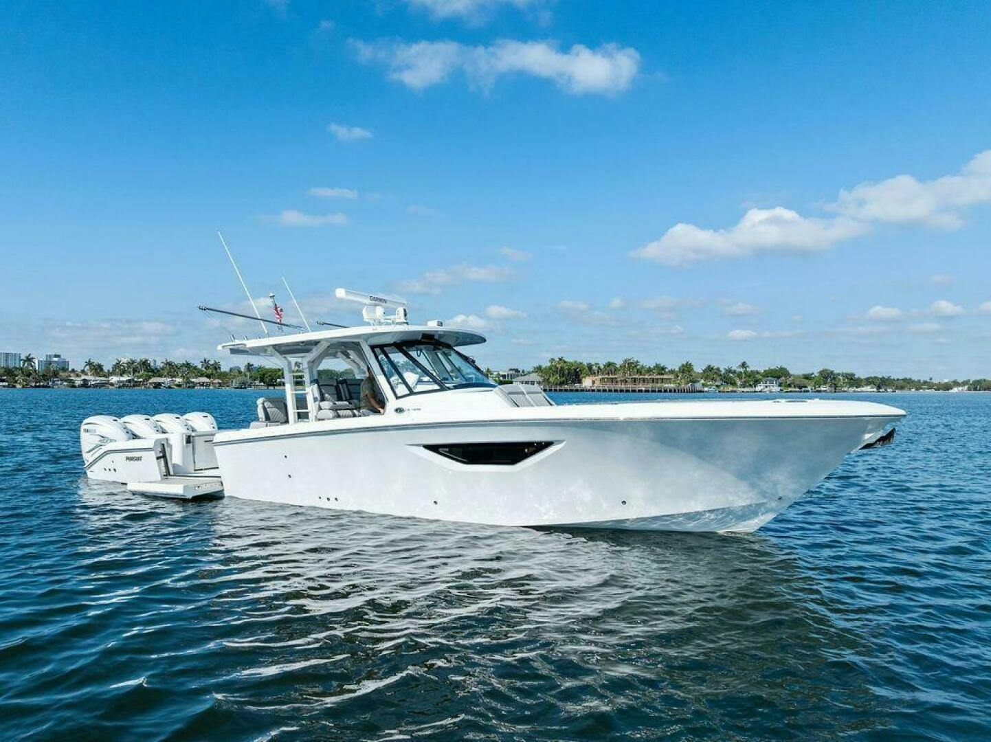 Pursuit-S 428 Sport 2022 -Fort Lauderdale-Florida-United States-5347399