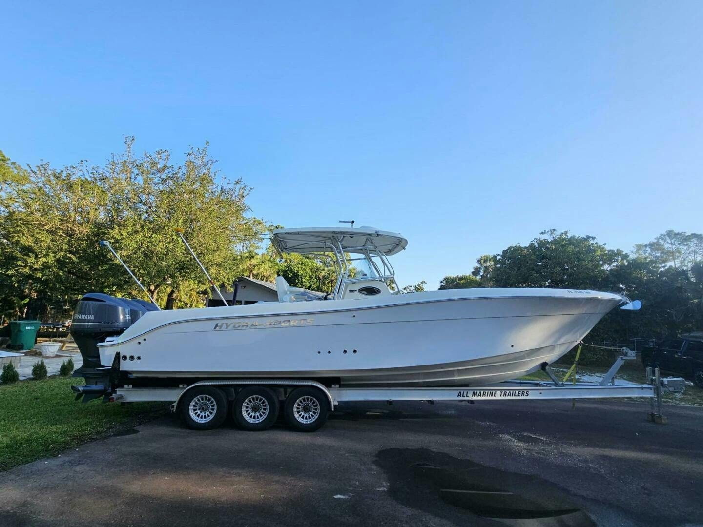 Hydra-Sports-33 Vector 2004 -Naples-Florida-United States-5349294