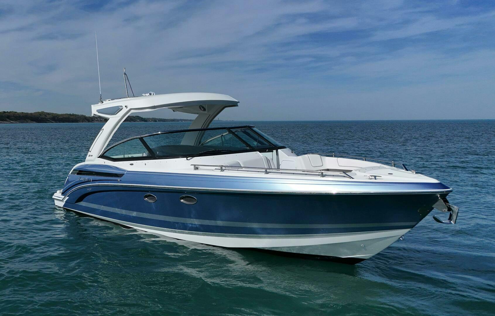Formula-330 Crossover Bowrider 2019 -New Buffalo-Michigan-United States-5351808