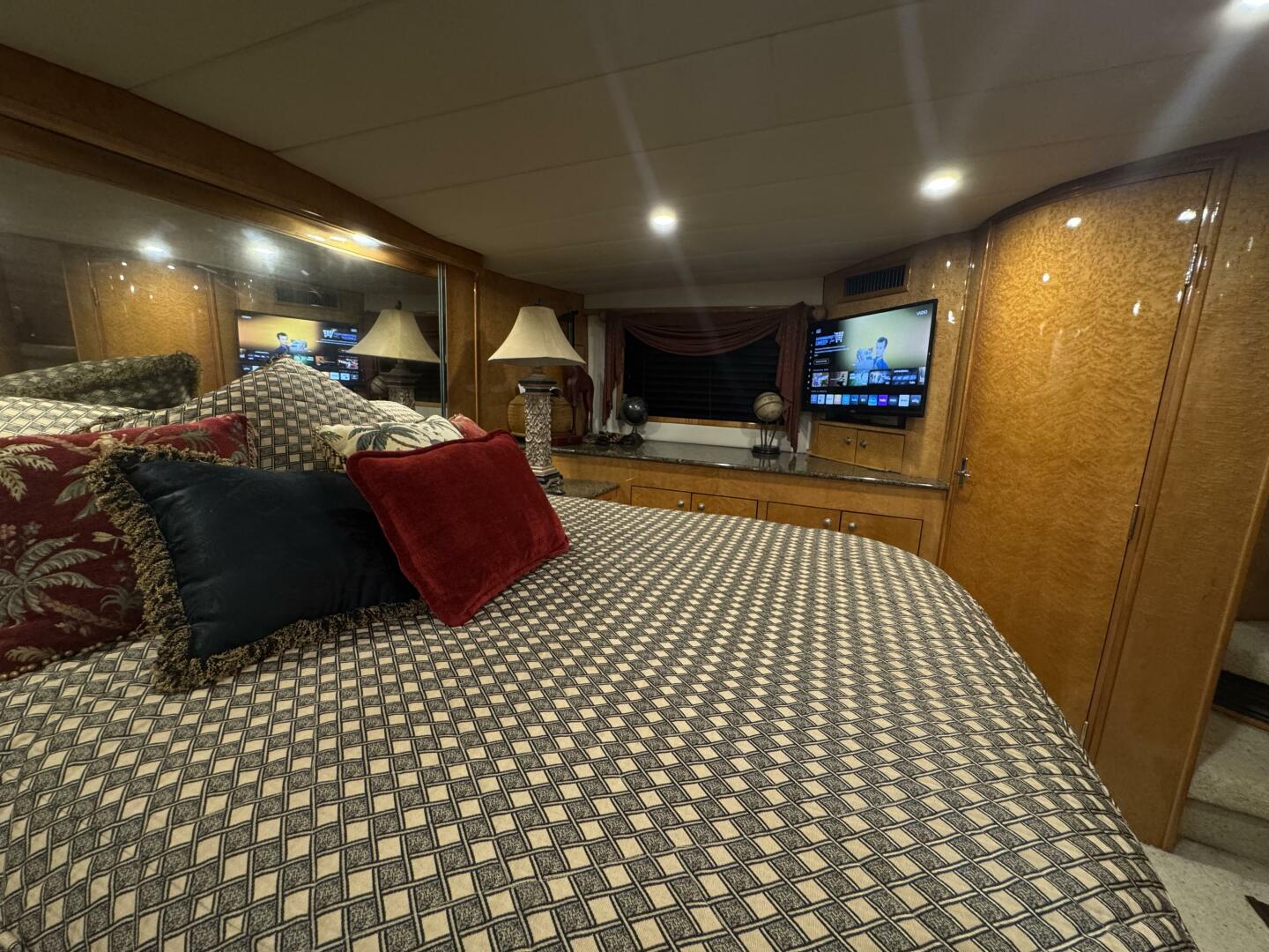 Johnson-56 High Tech Motor Yacht 1993 -Shoreacres -Texas-United States-5354000 | Thumbnail
