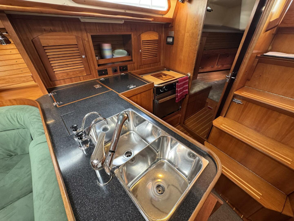 Sabre-362 Sloop 2000-Delta Sand Mt. Pleasant-South Carolina-United States-5357958