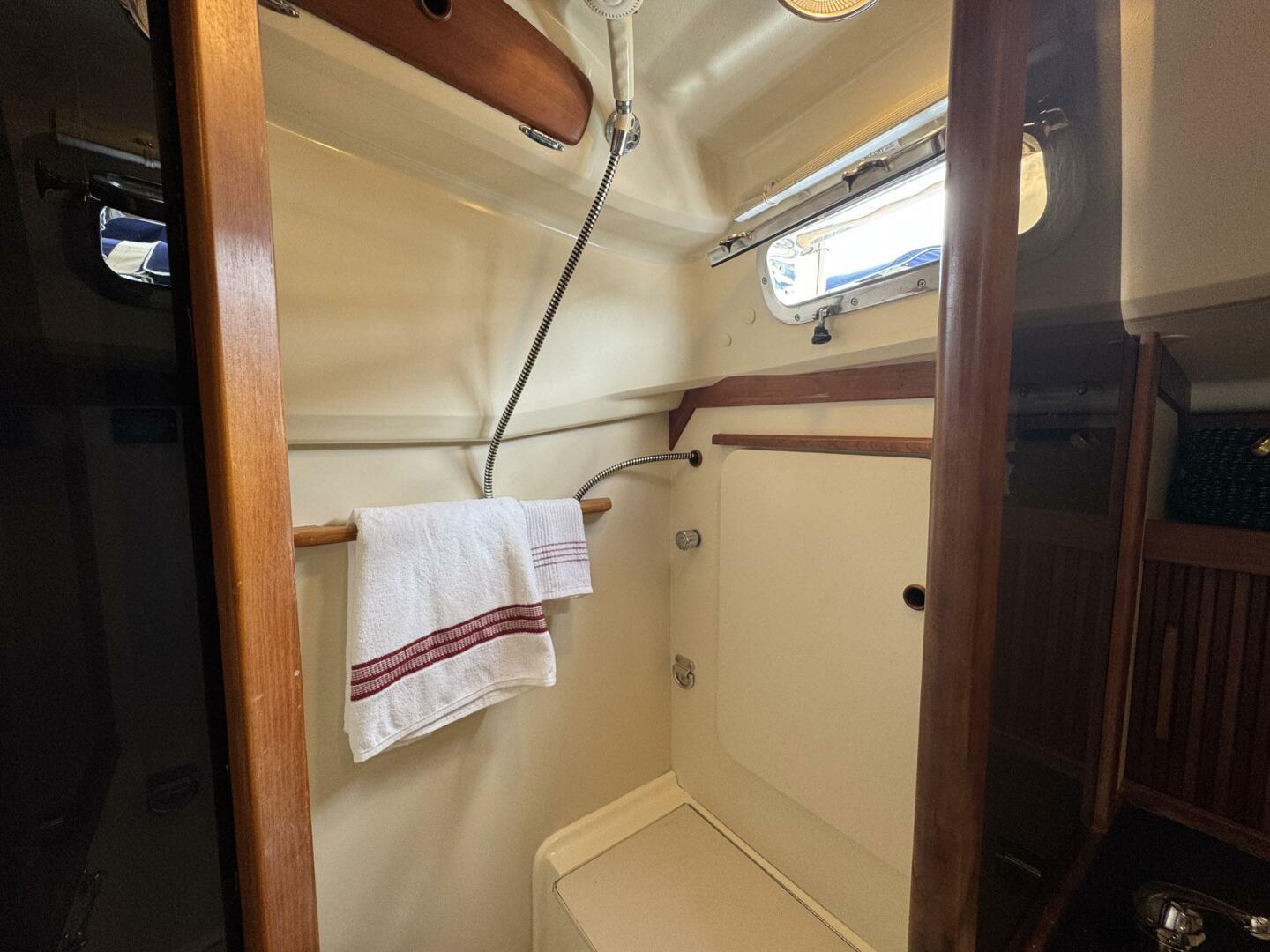 Sabre-362 Sloop 2000-Delta Sand Mt. Pleasant-South Carolina-United States-5357977 | Thumbnail