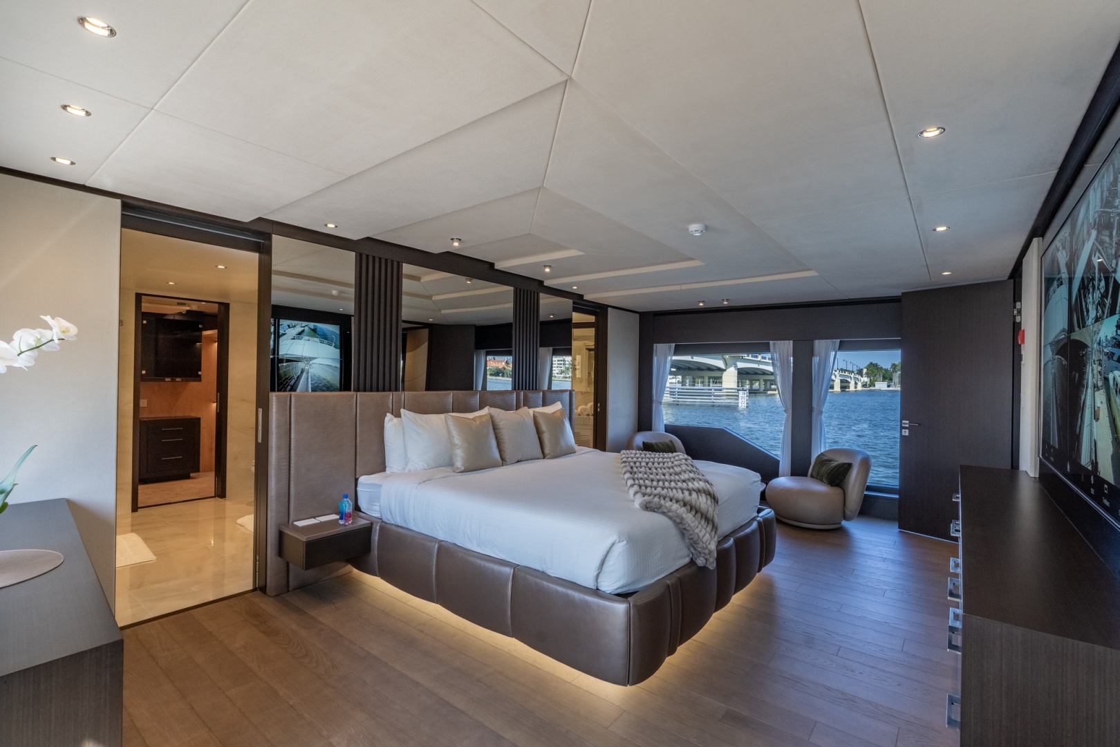 Hargrave-E Series Superyachts Division 2026-RESONANCE Fort Lauderdale-Florida-United States-6028863 | Thumbnail
