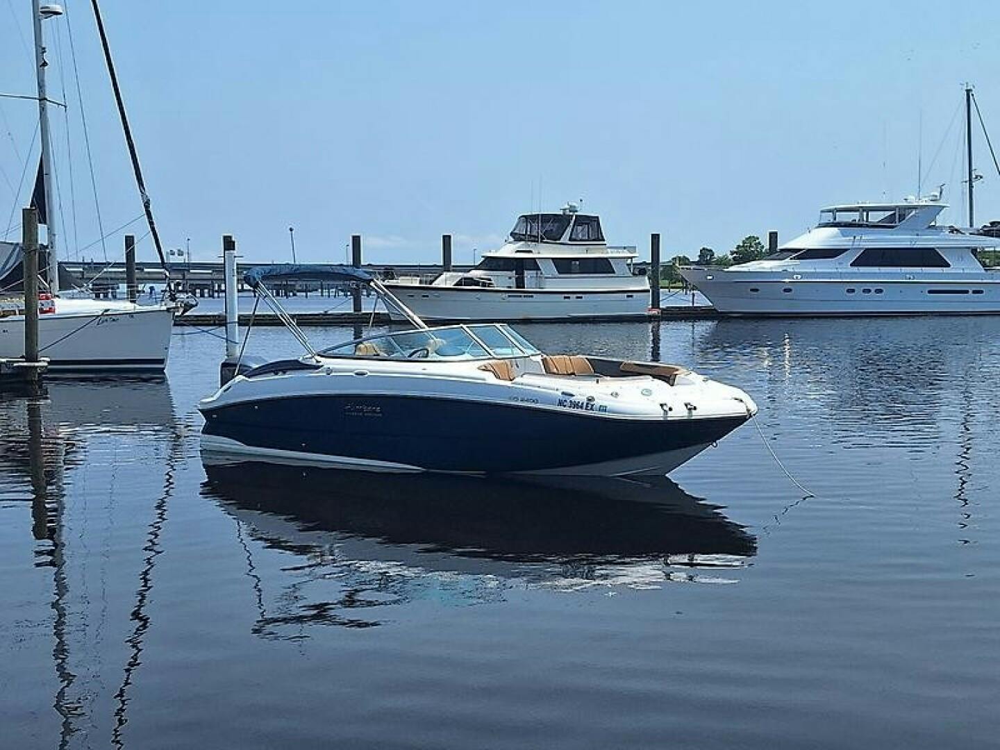 Hurricane-Sun Deck 2400 OB 2022 -New Bern-North Carolina-United States-5359407