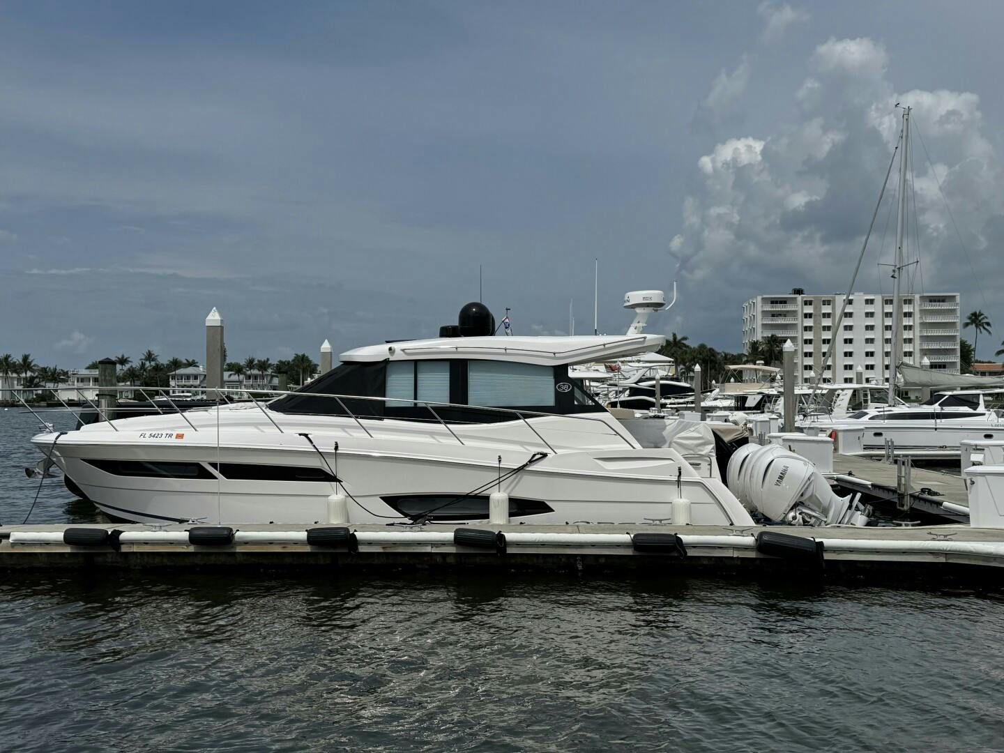 Regal-38 XO 2024-19TH HOLE Naples-Florida-United States-5359915