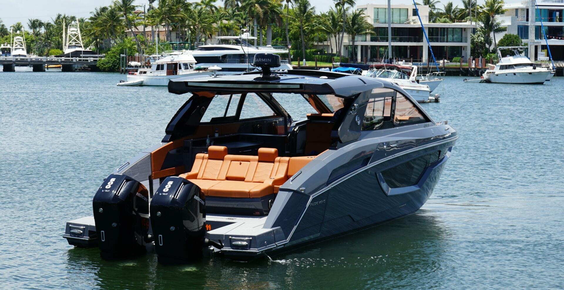 Cruisers Yachts-42 GLS OB 2023-LAZY BLUM Fort Lauderdale-Florida-United States-5363288