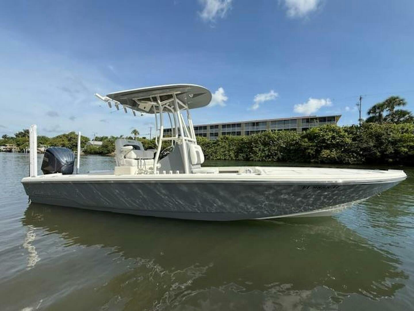 Pathfinder-2500 Hybrid 2022 -Stuart-5367875