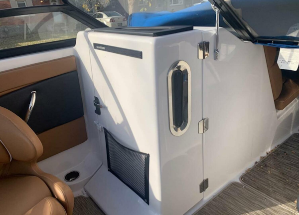 Glastron-GT 245 2018 -Allen Park-Michigan-United States-5374978