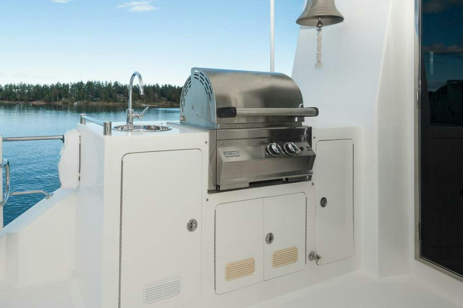 Ocean Alexander-80 Motoryacht 2010-ESTANCIA Seattle-Washington-United States-Boat Deck Barbeque-5382271