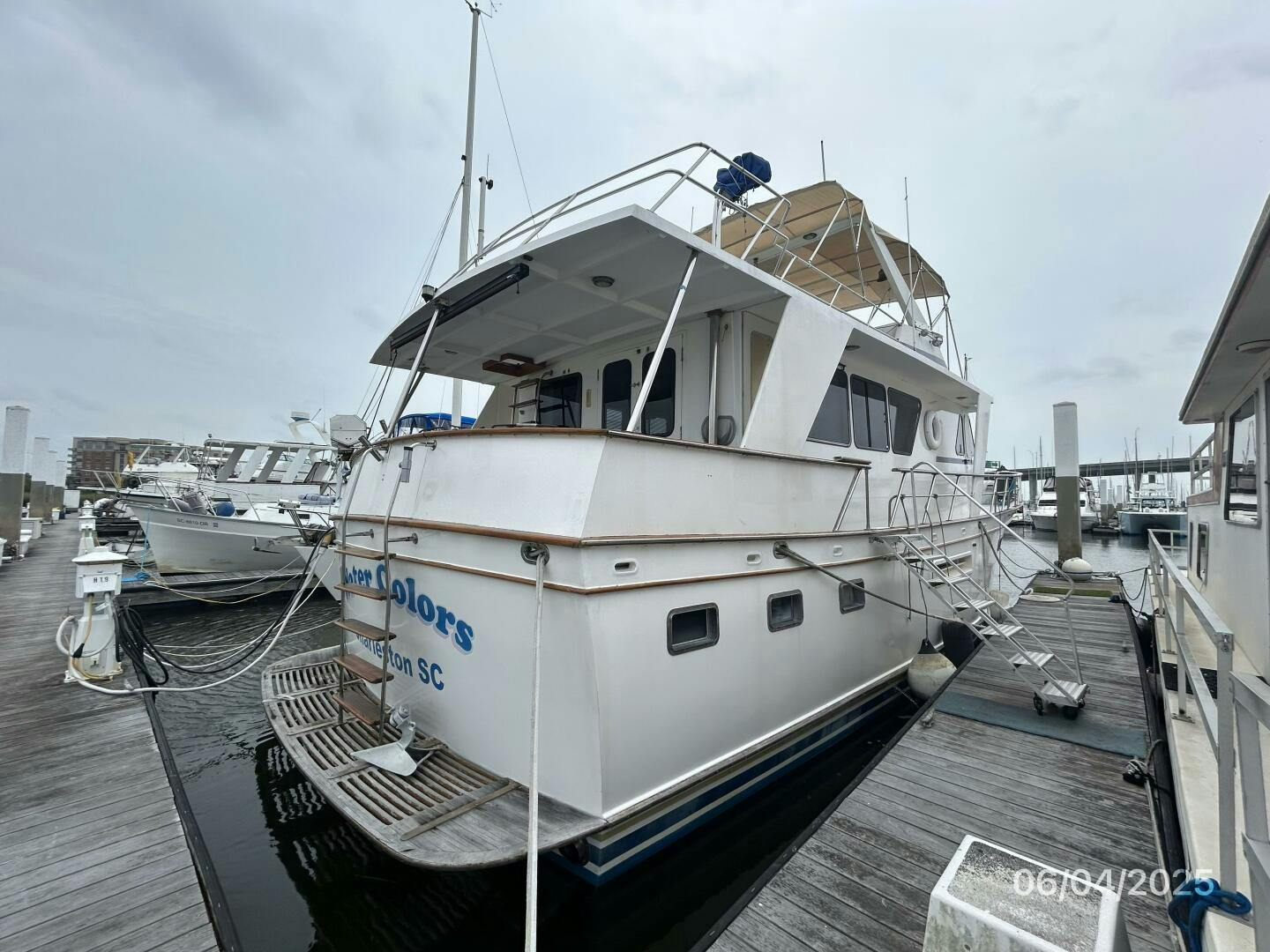 DeFever-POC 1988-Water Colors Charleston-South Carolina-United States-53 DeFever starboard aft profile-5378374