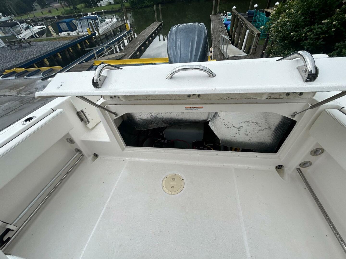 Robalo-R242 Center Console 2022 -Essex-Maryland-United States-5380196 | Thumbnail