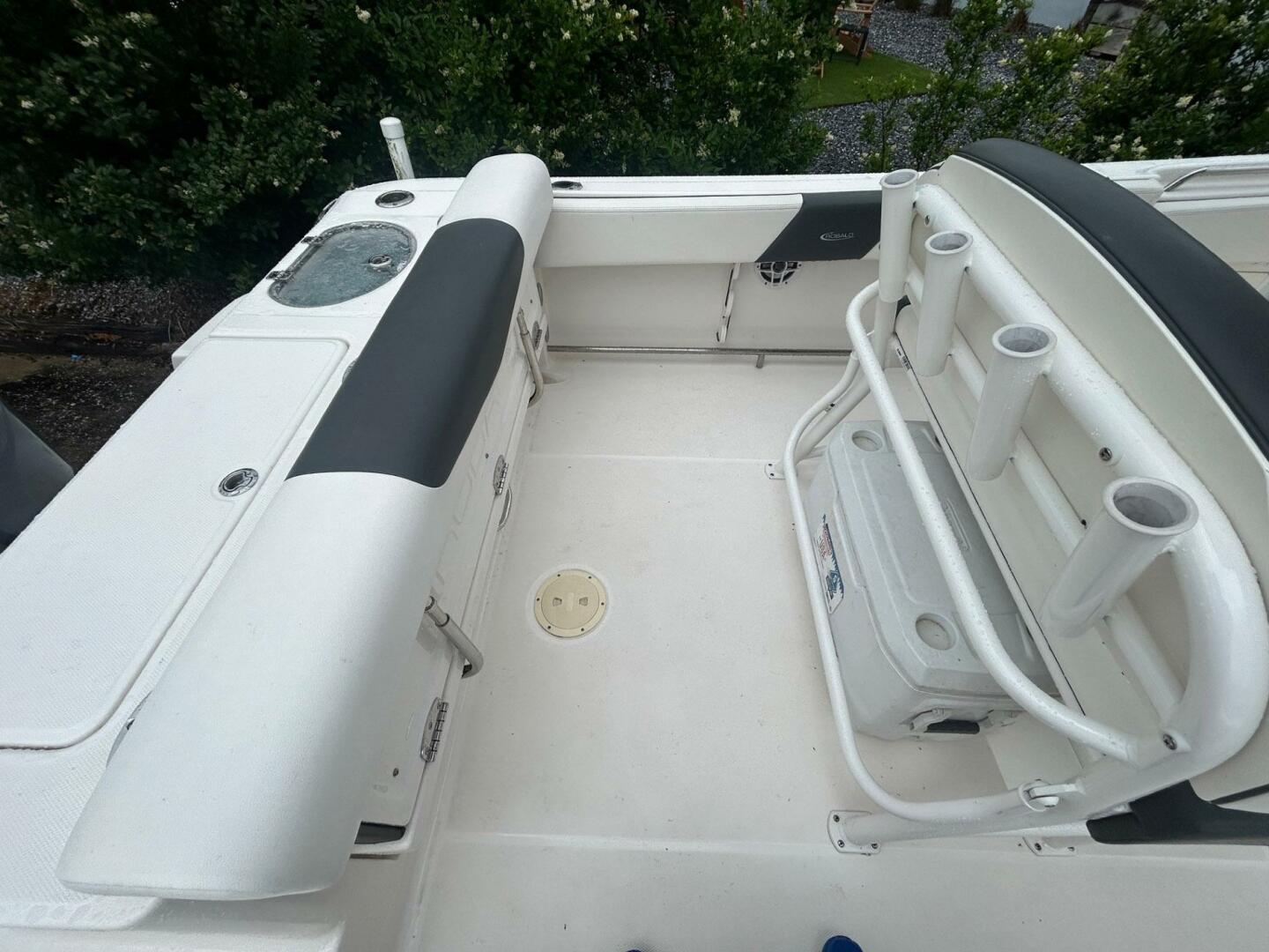 Robalo-R242 Center Console 2022 -Essex-Maryland-United States-5380183 | Thumbnail