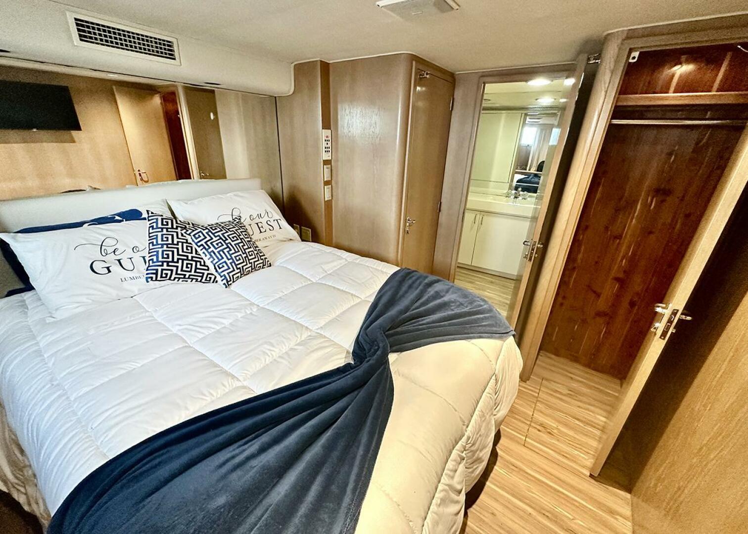 Hatteras-Cockpit Motoryacht 1994 -St. Petersburg-Florida-United States-5381320 | Thumbnail
