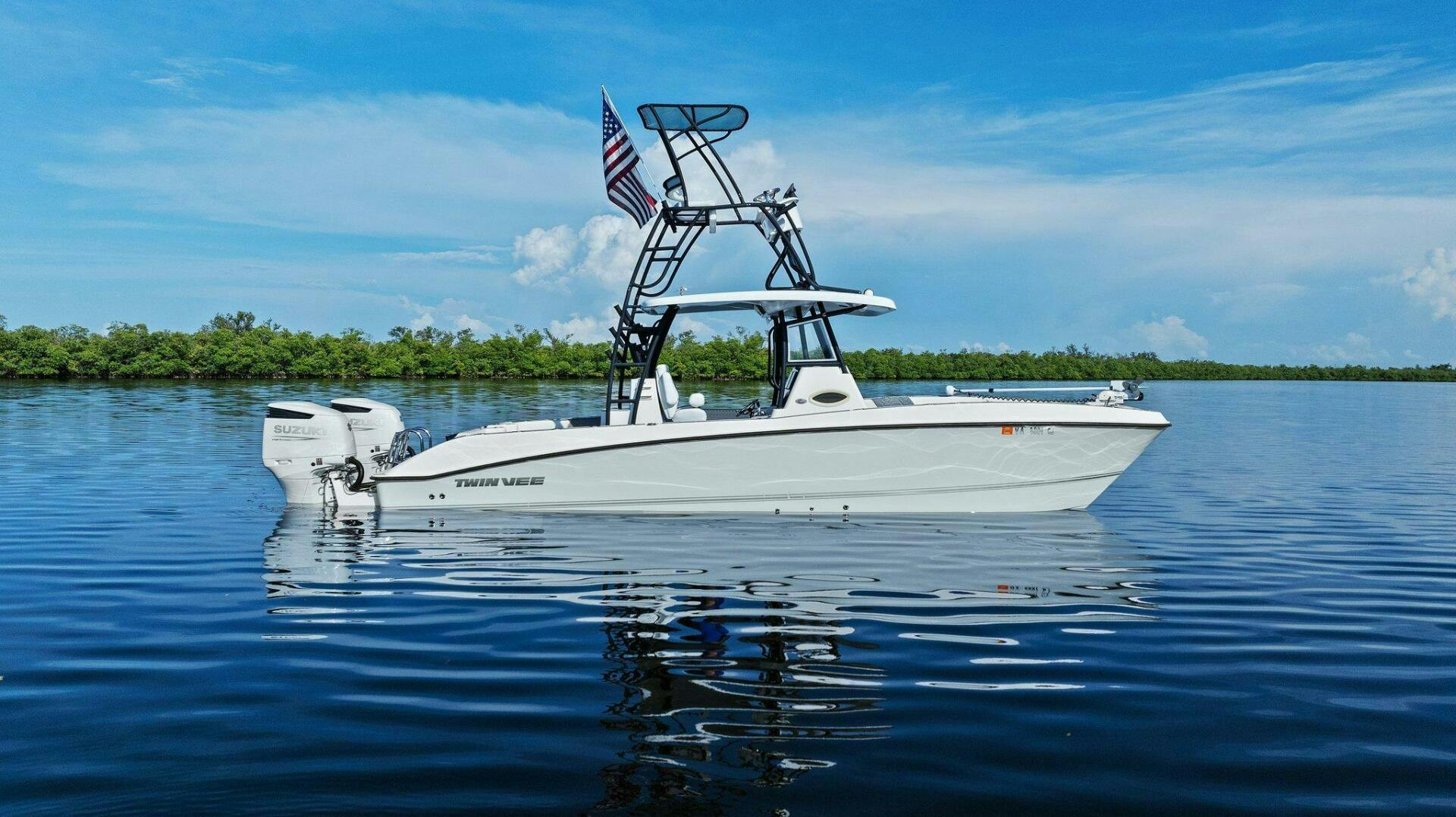 Twin Vee-280 GFX 2022 -Port Charlotte-Florida-United States-2022 Twin Vee 280 GFX-Profile-5417056