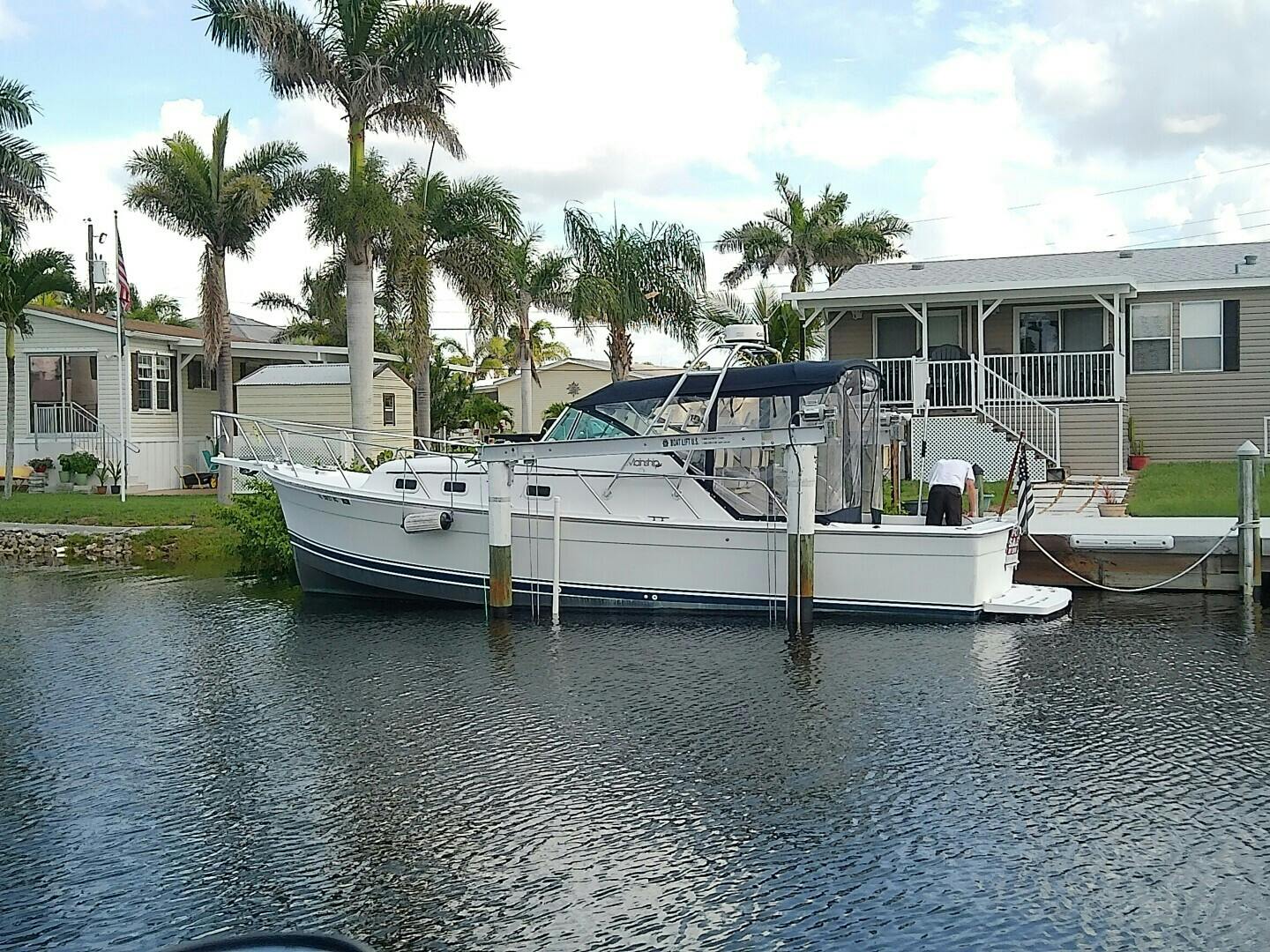 Mainship-Pilot 30 2000 -Punta Gorda-Florida-United States-5383969