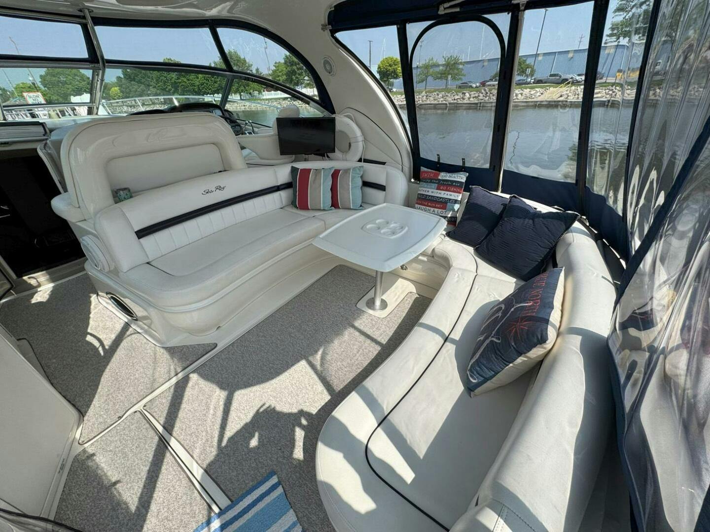 Sea Ray-440 Sundancer 2009-ALMAS DEL MAR Bay City-Michigan-United States-Aft Deck-5497576