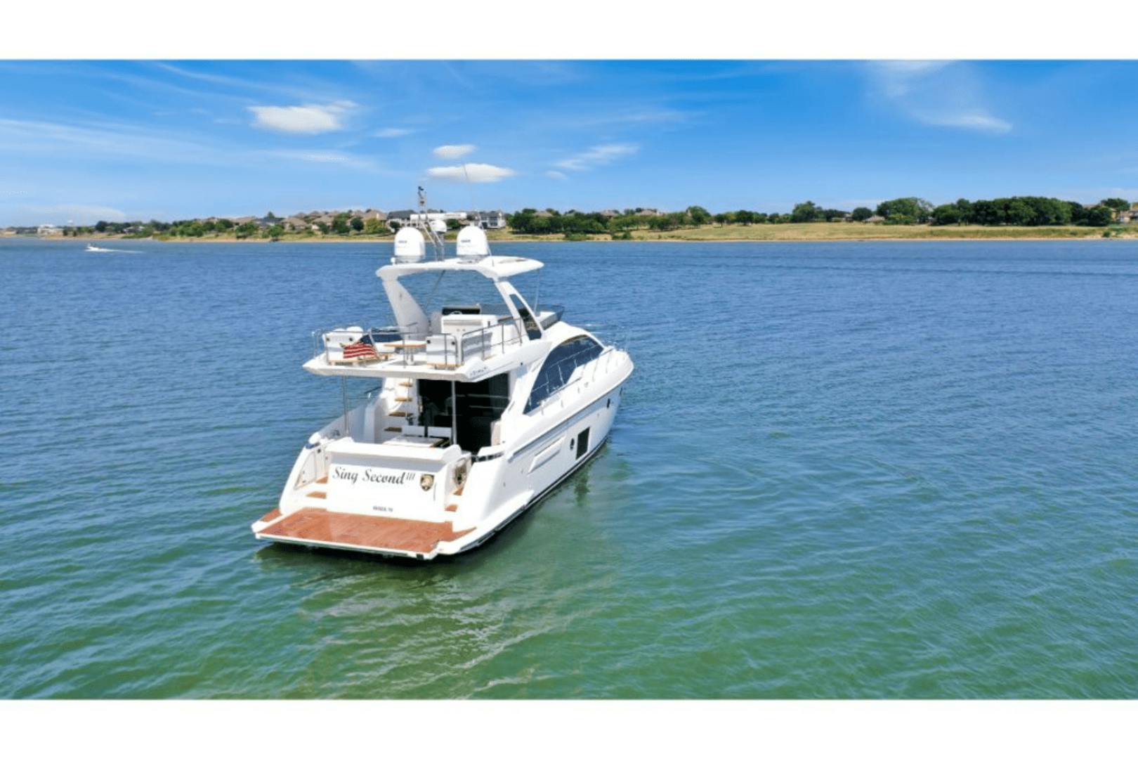 Azimut-50 FLY 2020 -Lewisville-Texas-United States-5391962